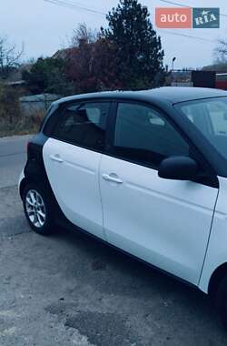 Хэтчбек Smart EQ Forfour 2019 в 