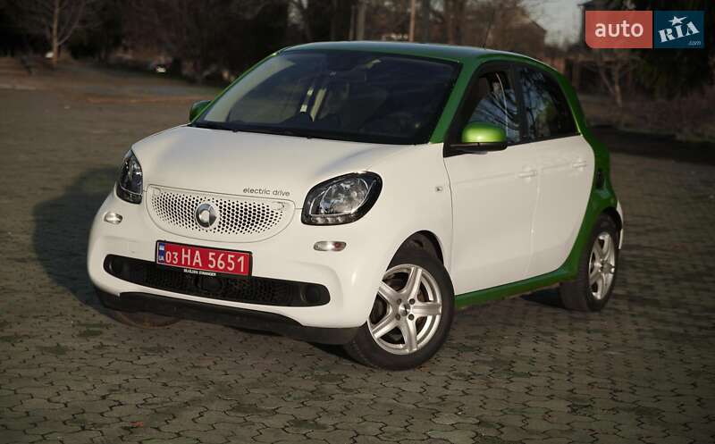 Хетчбек Smart EQ Forfour 2017 в Дубні