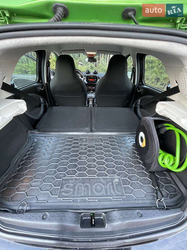 Хэтчбек Smart EQ Forfour 2017 в Харькове фото 13 Хэтчбек Smart EQ Forfour 2017 в Харькове