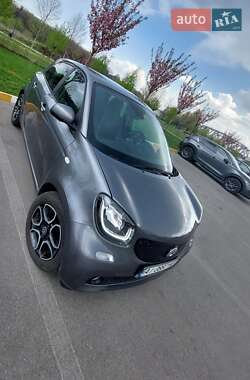 Хэтчбек Smart EQ Forfour 2019 в 
