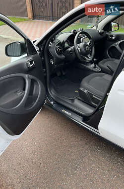 Хэтчбек Smart EQ Forfour 2021 в 