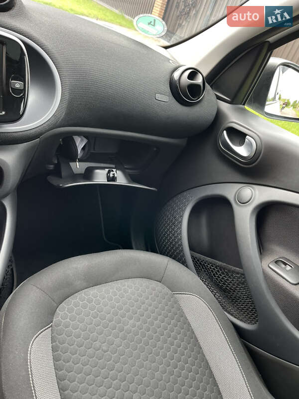 Хэтчбек Smart EQ Forfour 2021 в Борисполе