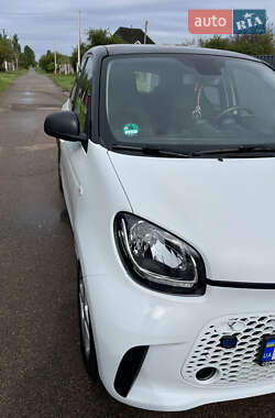 Хэтчбек Smart EQ Forfour 2021 в 