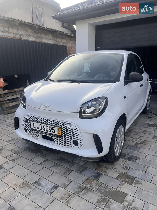 Хэтчбек Smart EQ Forfour 2021 в Самборе