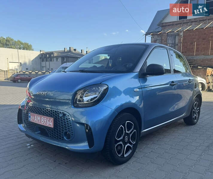 Хэтчбек Smart EQ Forfour 2021 в 