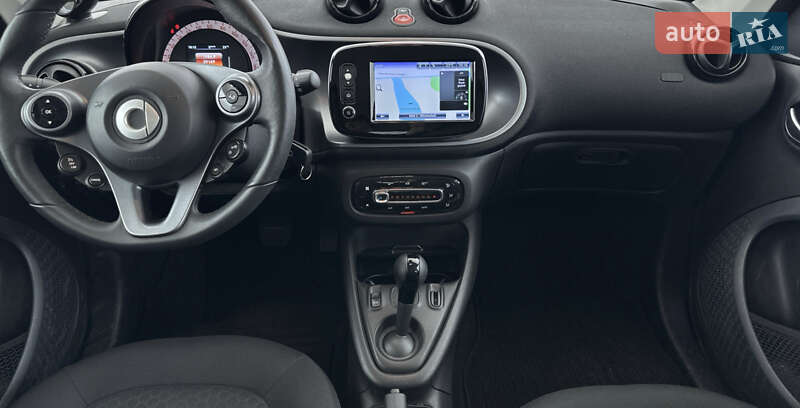 Хэтчбек Smart EQ Forfour 2020 в Киеве