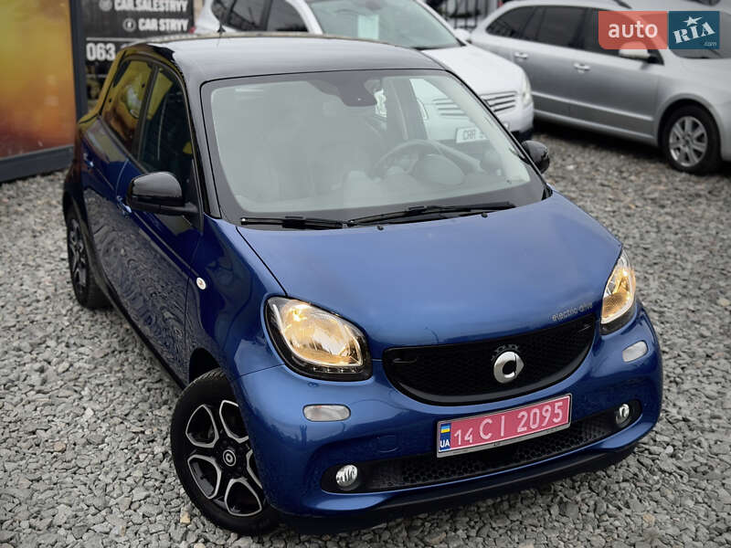 Хетчбек Smart EQ Forfour 2017 в Стрию