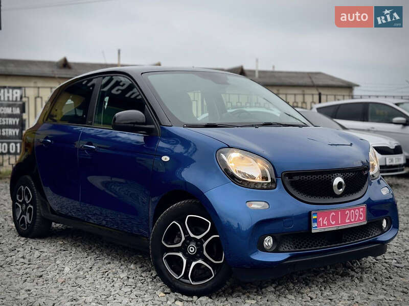 Хэтчбек Smart EQ Forfour 2017 в Стрые