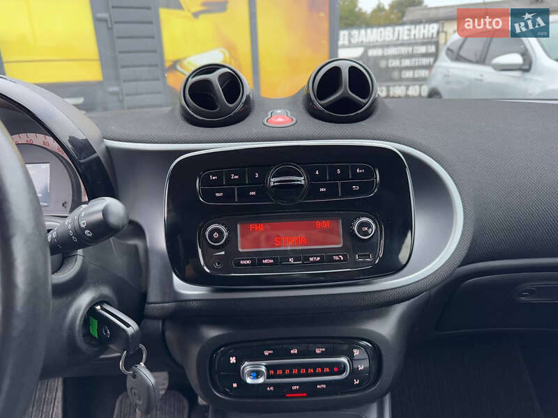 Хэтчбек Smart EQ Forfour 2017 в Стрые