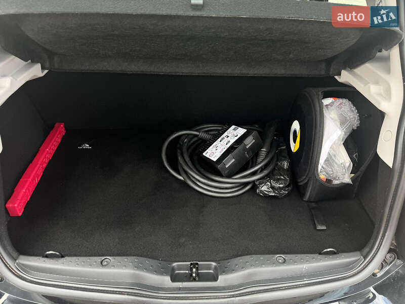 Хэтчбек Smart EQ Forfour 2020 в Ковеле фото 4 Хэтчбек Smart EQ Forfour 2020 в Ковеле