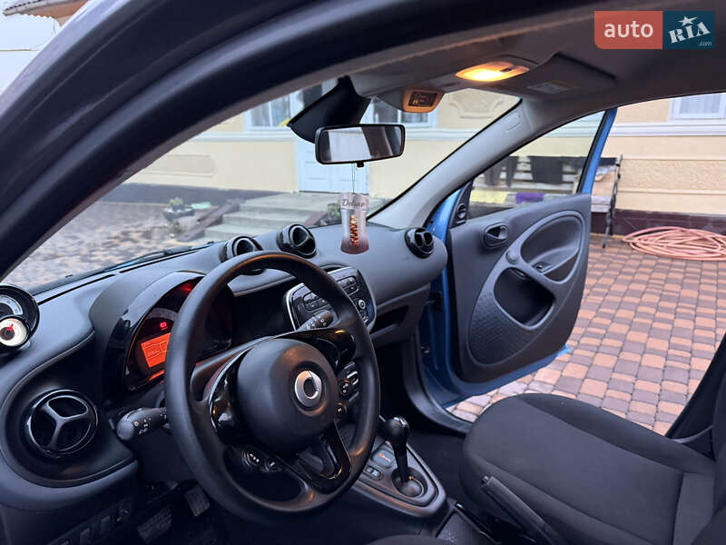 Хетчбек Smart EQ Forfour 2021 в Чернівцях