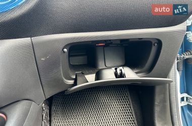 Хэтчбек Smart EQ Forfour 2021 в Киеве фото 27 Хэтчбек Smart EQ Forfour 2021 в Киеве
