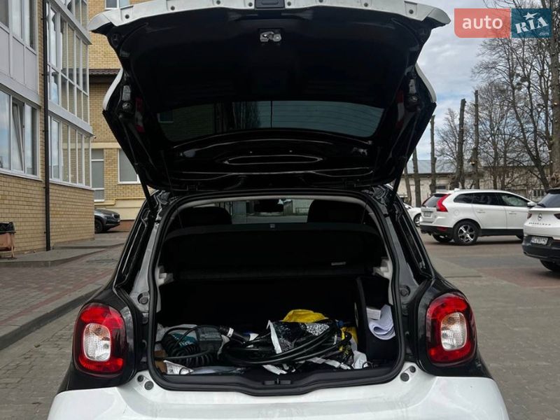 Хэтчбек Smart EQ Forfour 2019 в Луцке