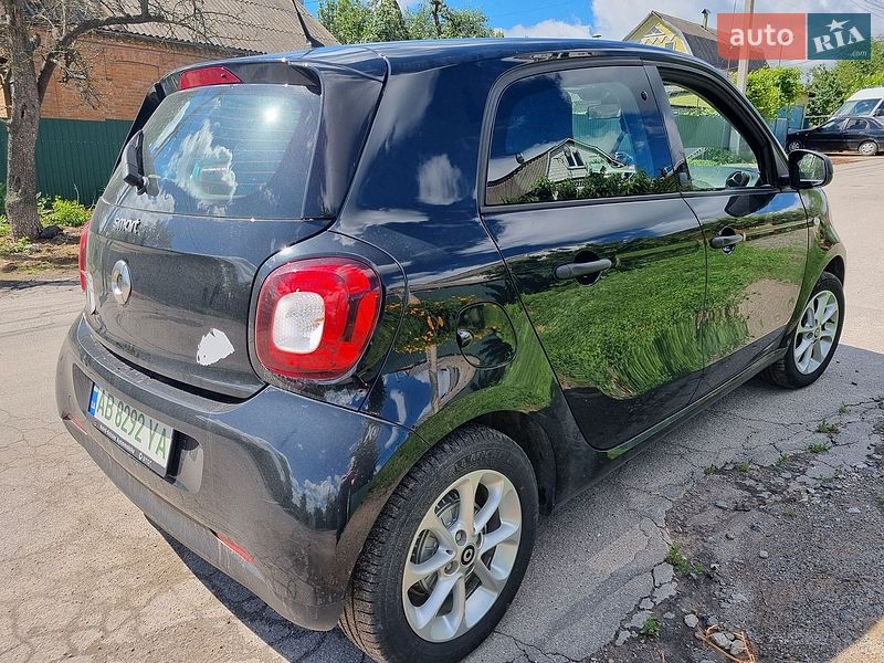Хэтчбек Smart EQ Forfour 2021 в Виннице