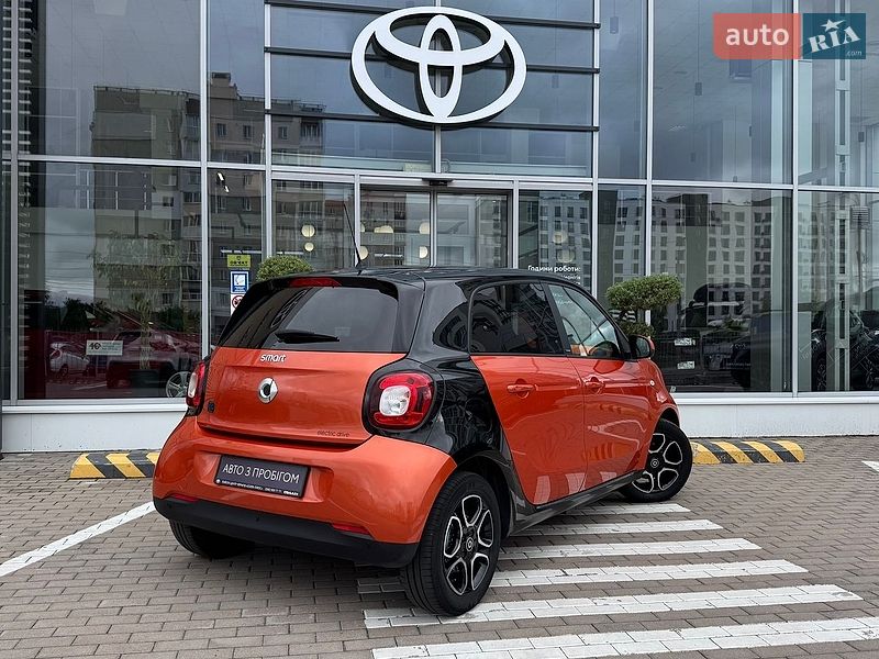 Хэтчбек Smart EQ Forfour 2018 в Чернигове