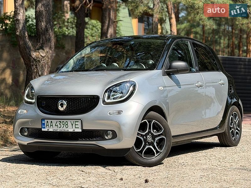 Хэтчбек Smart EQ Forfour 2019 в Киеве