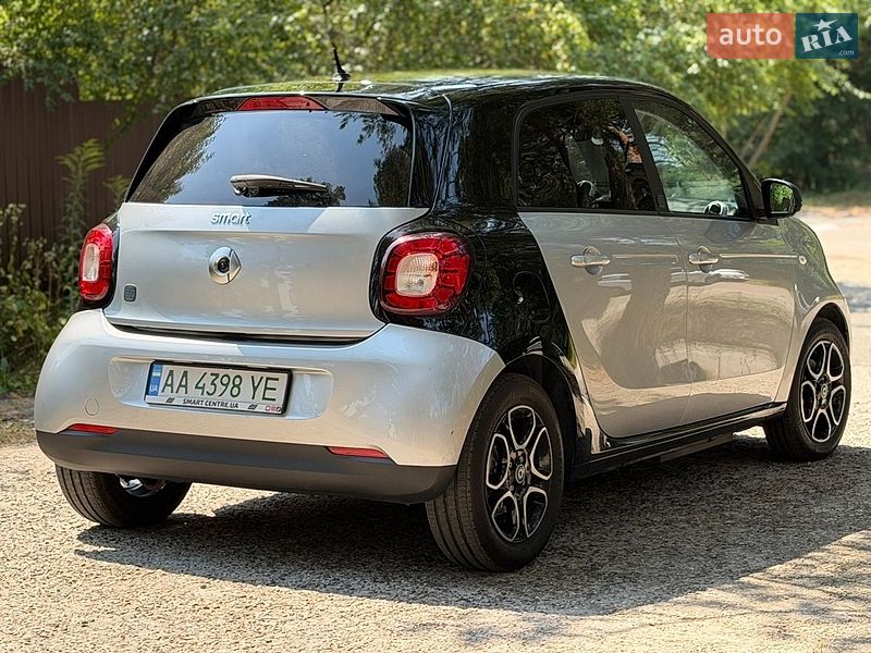 Хэтчбек Smart EQ Forfour 2019 в Киеве