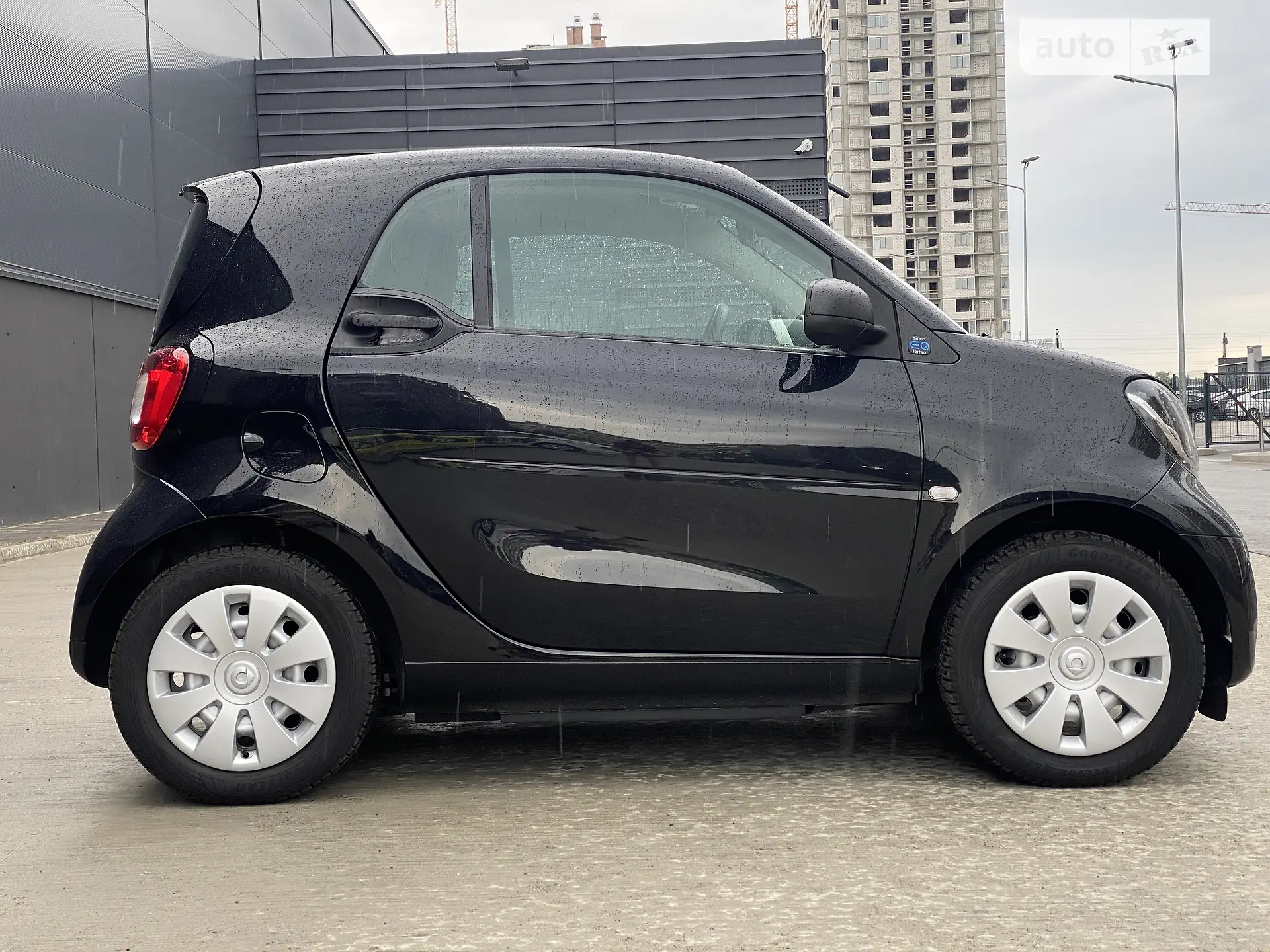 2020 Smart Fortwo - мініатюра 4