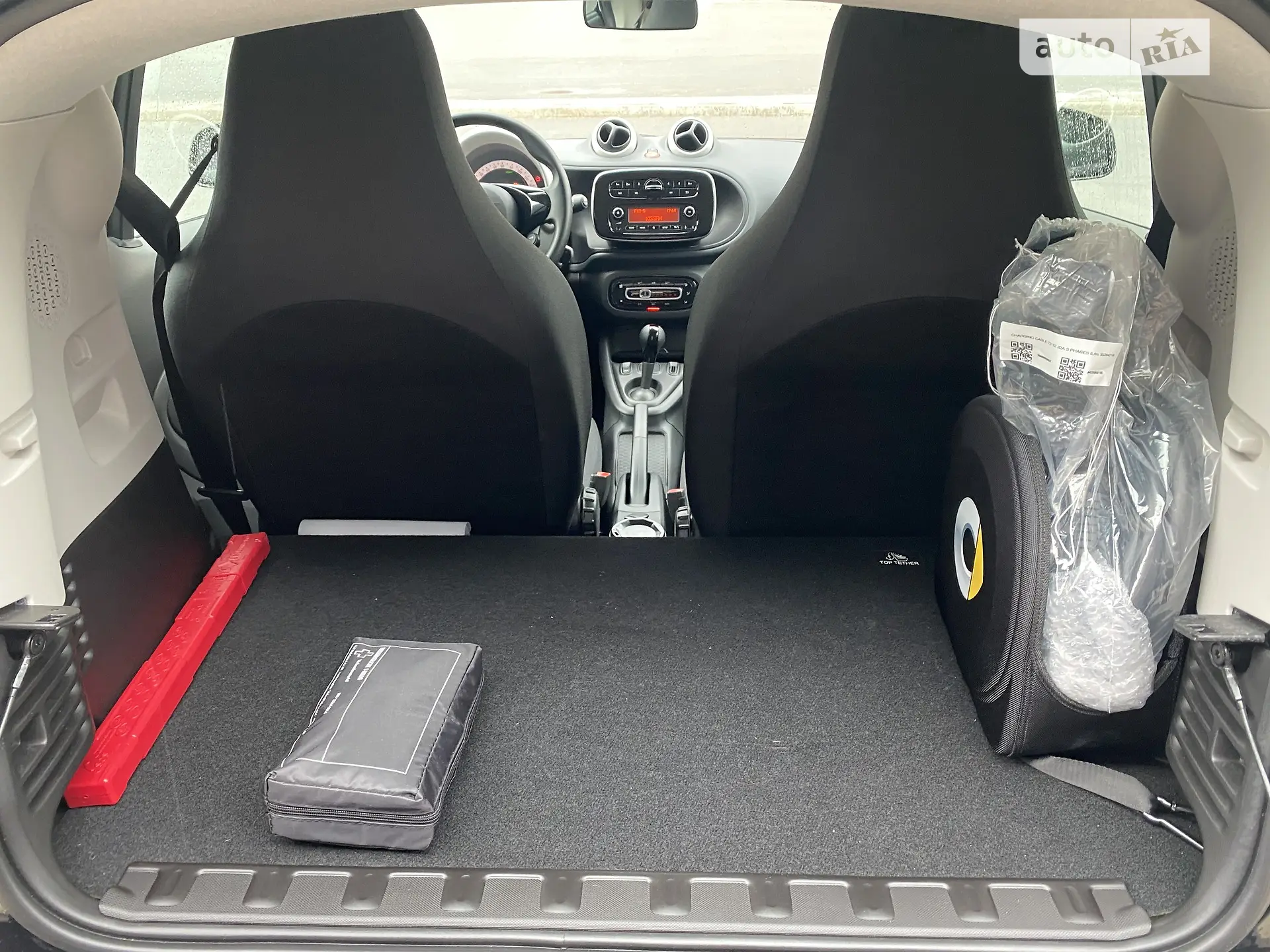 2020 Smart Fortwo - мініатюра 9