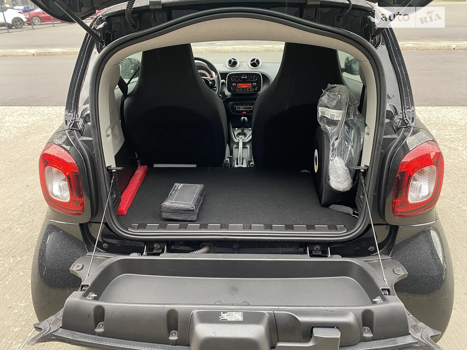 2020 Smart Fortwo - мініатюра 10