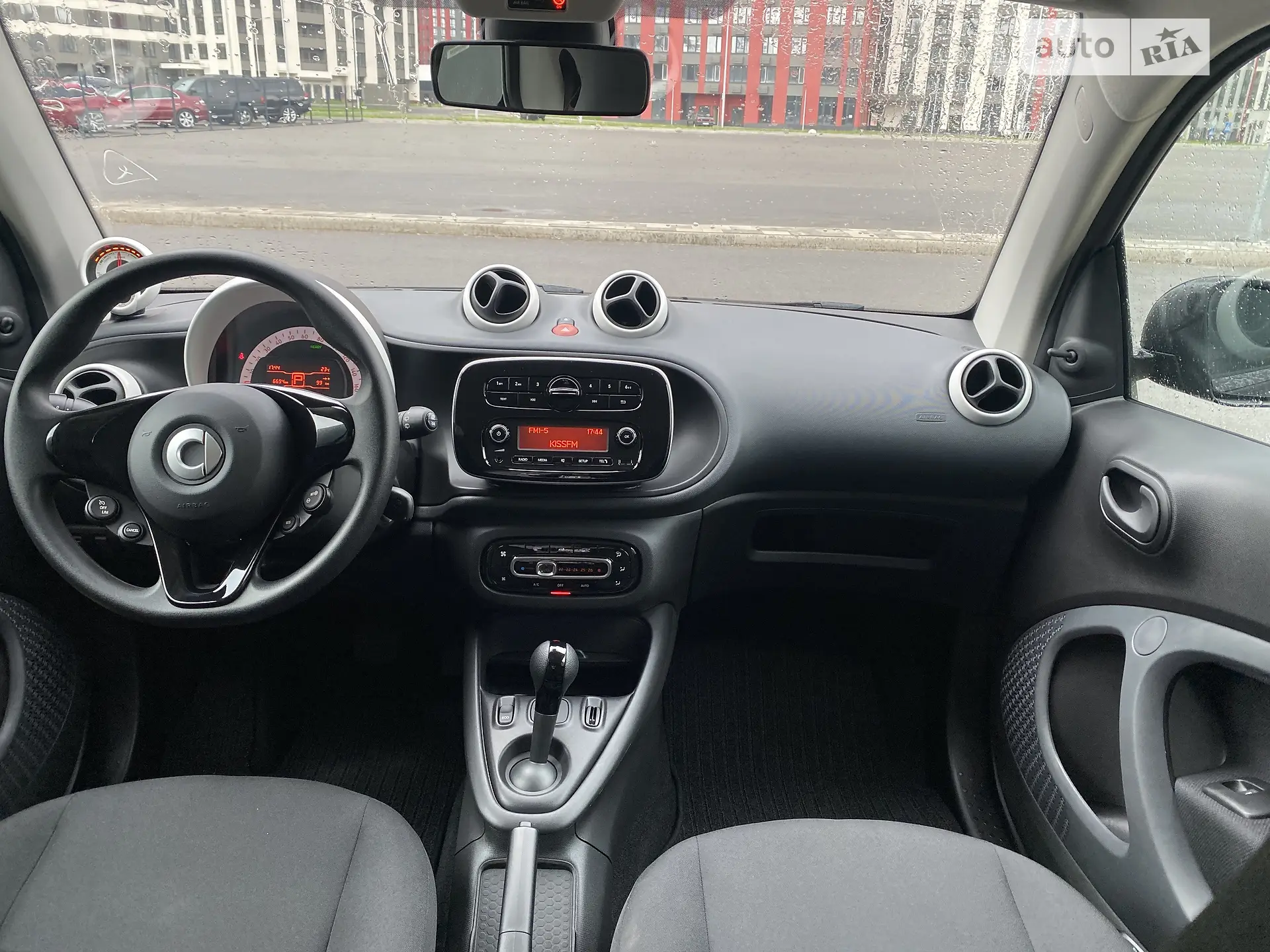 2020 Smart Fortwo - мініатюра 8