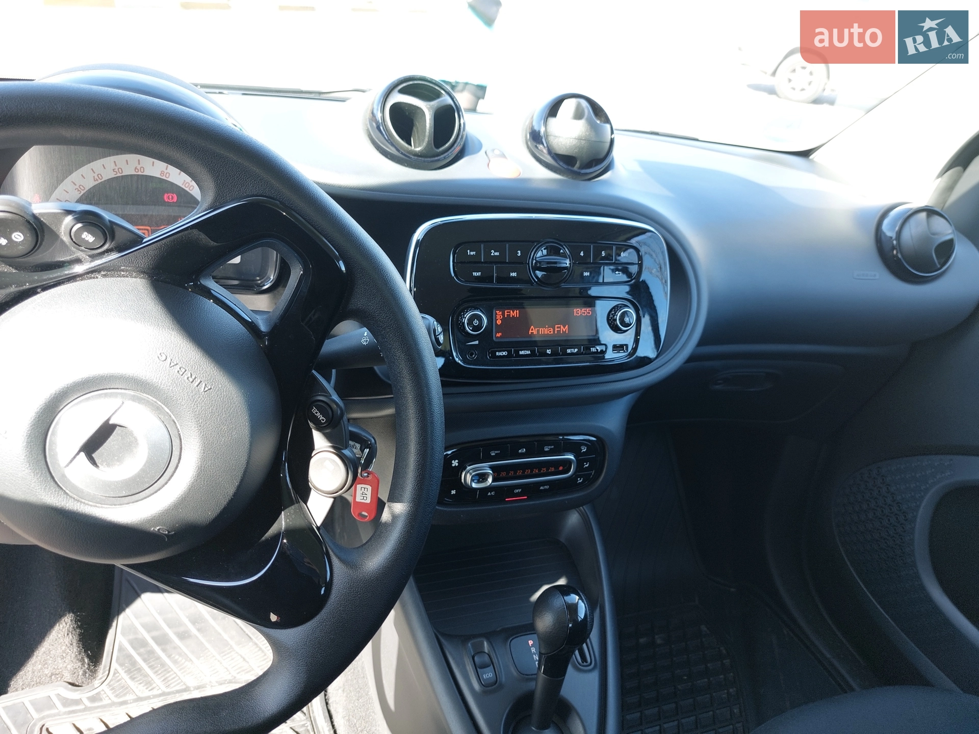2022 Smart Fortwo - мініатюра 12