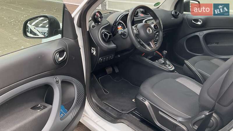 Кабріолет Smart EQ Fortwo 2023 в Києві