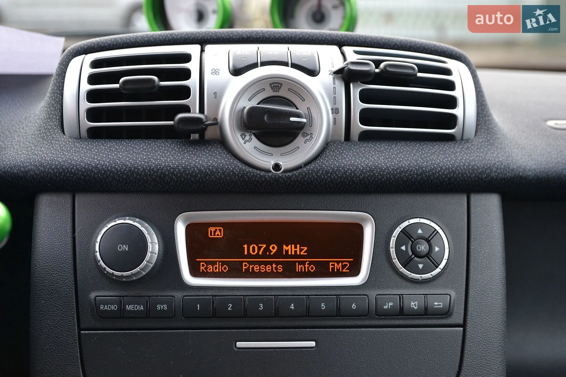 2015 Smart Fortwo - мініатюра 22