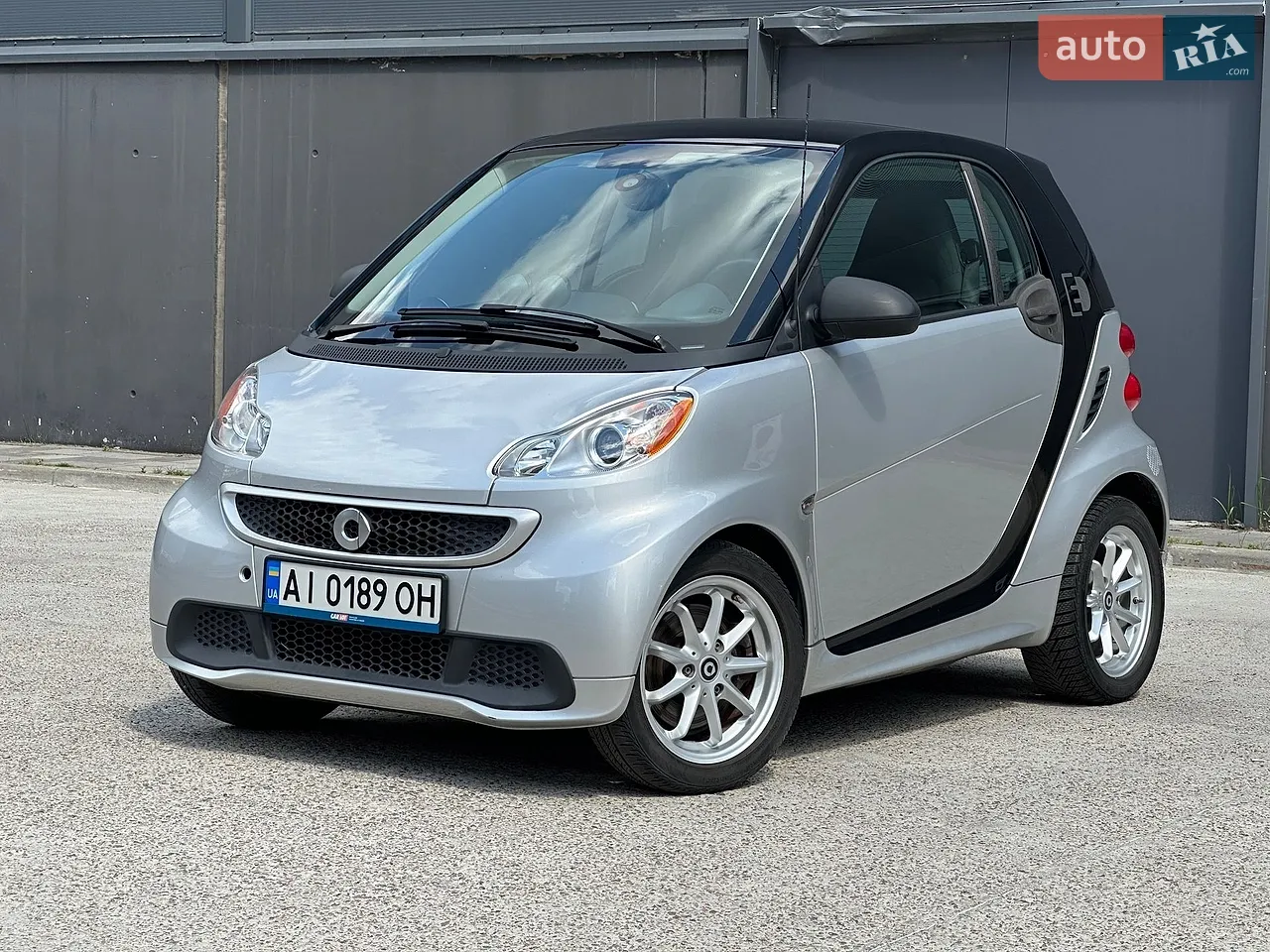 2020 Smart Fortwo - мініатюра 17