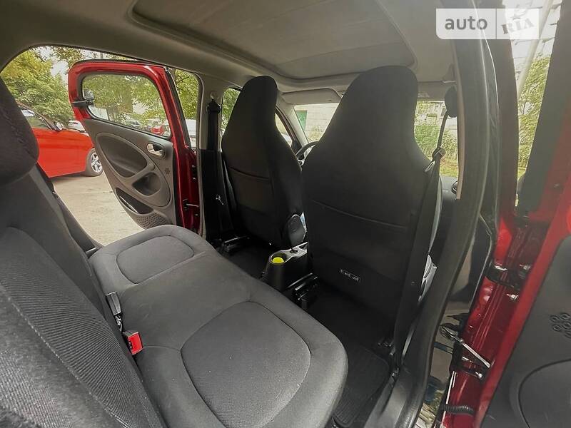Хэтчбек Smart Forfour 2016 в Киеве