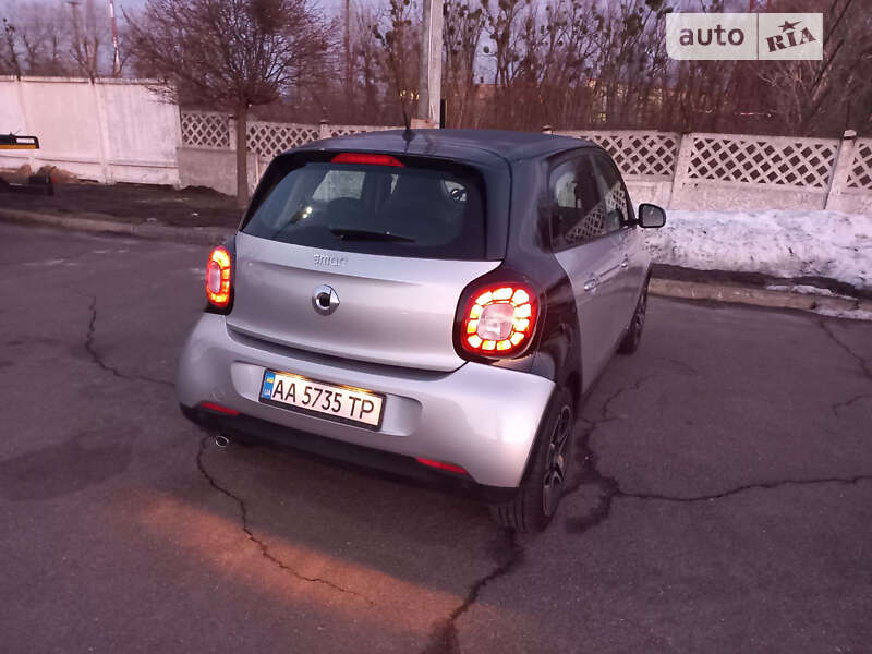 Хетчбек Smart Forfour 2016 в Києві фото 3 Хетчбек Smart Forfour 2016 в Києві