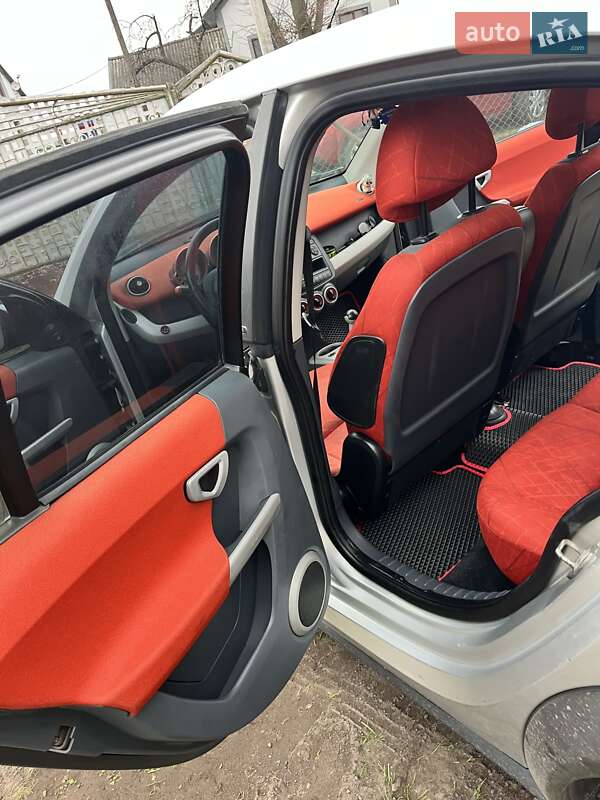 Хэтчбек Smart Forfour 2004 в Львове