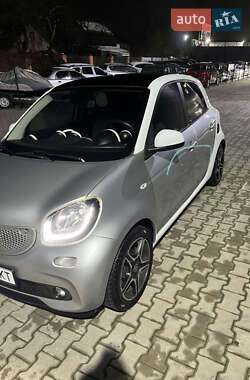 Хэтчбек Smart Forfour 2016 в Гатном