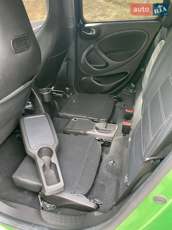 Хэтчбек Smart Forfour 2018 в Киеве