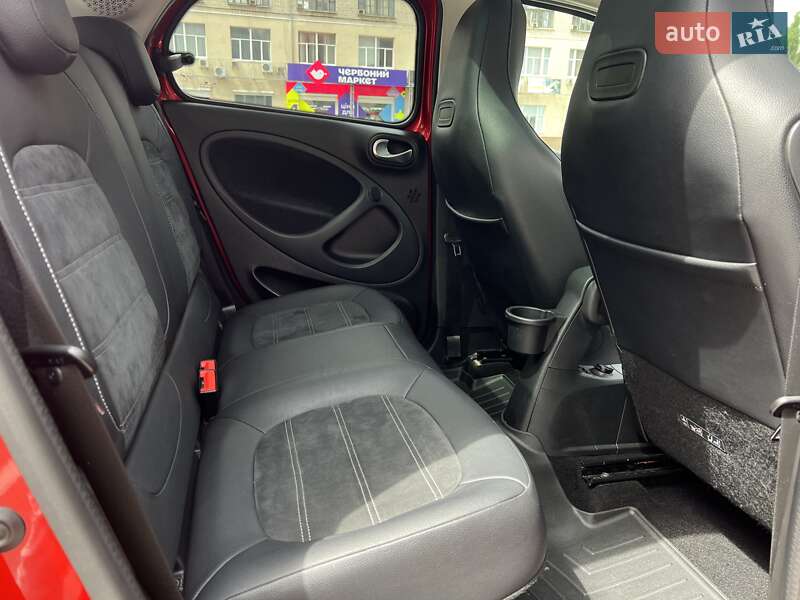 Хэтчбек Smart Forfour 2017 в Киеве