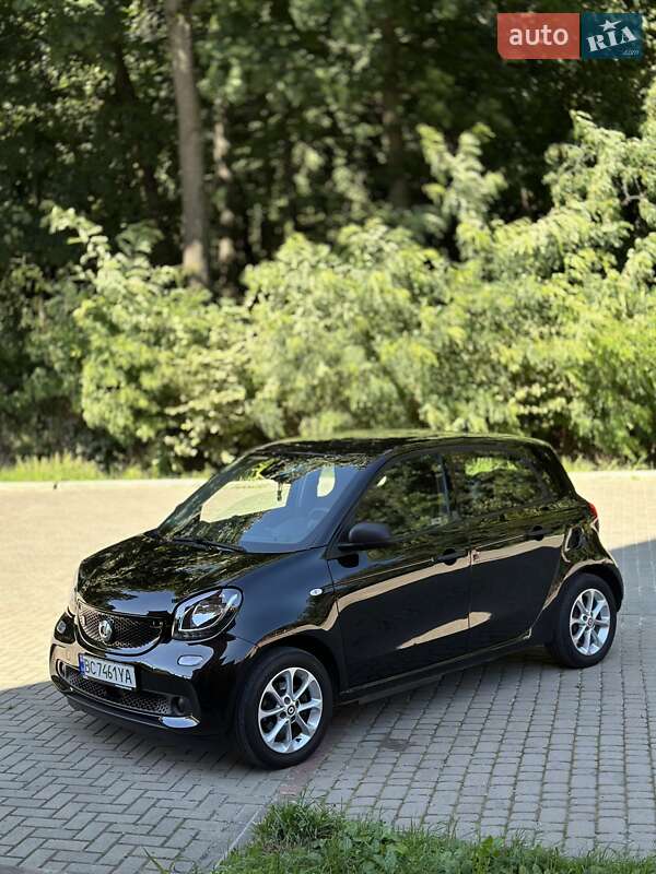 Хетчбек Smart Forfour 2019 в 