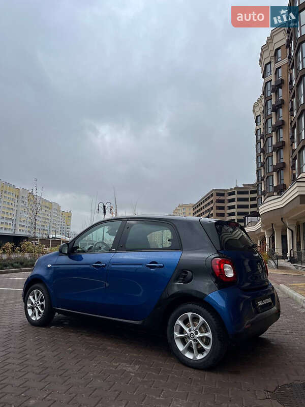 Хетчбек Smart Forfour 2017 в Києві фото 17 Хетчбек Smart Forfour 2017 в Києві