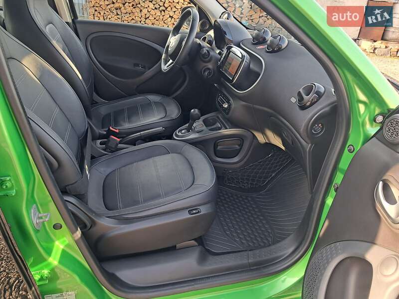 Хэтчбек Smart Forfour 2017 в Радехове фото 23 Хэтчбек Smart Forfour 2017 в Радехове
