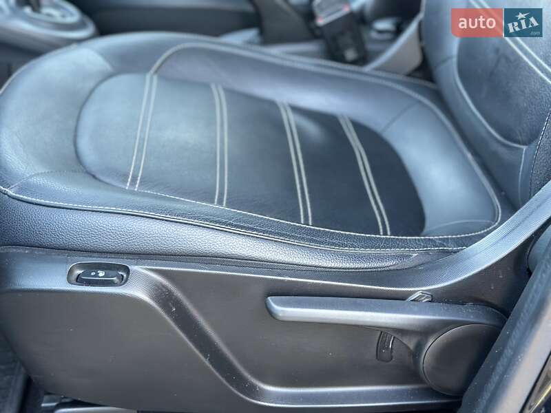 Хэтчбек Smart Forfour 2017 в Стрые фото 45 Хэтчбек Smart Forfour 2017 в Стрые