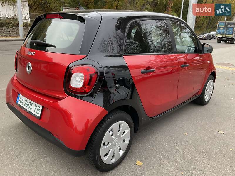 Хэтчбек Smart Forfour 2018 в Киеве