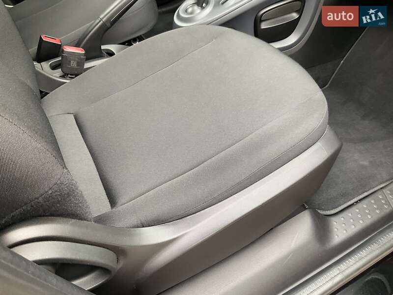 Хэтчбек Smart Forfour 2018 в Киеве