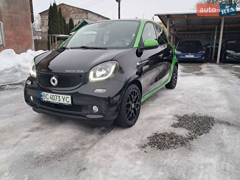 Хэтчбек Smart Forfour 2017 в Радехове