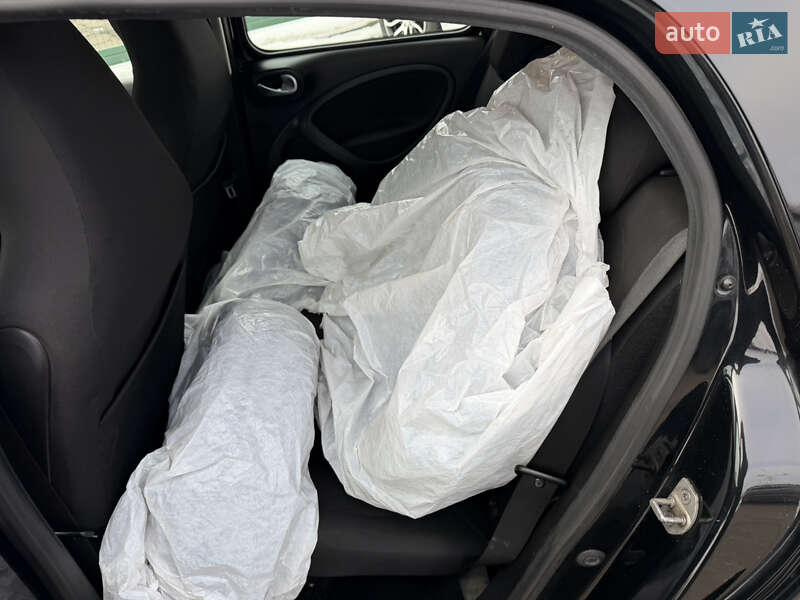 Хетчбек Smart Forfour 2017 в Києві фото 21 Хетчбек Smart Forfour 2017 в Києві