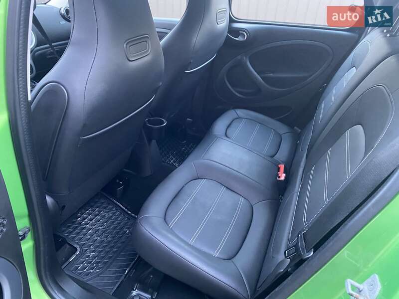 Хетчбек Smart Forfour 2017 в Шептицькому фото 16 Хетчбек Smart Forfour 2017 в Шептицькому