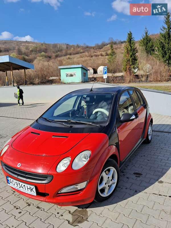 Хэтчбек Smart Forfour 2004 в Воловце