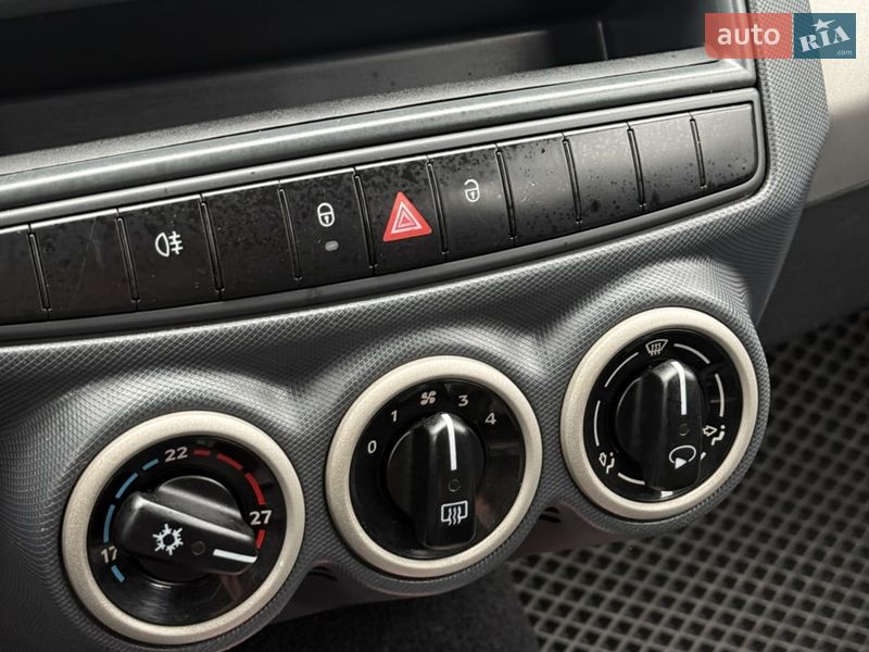 Хетчбек Smart Forfour 2006 в Сумах фото 16 Хетчбек Smart Forfour 2006 в Сумах