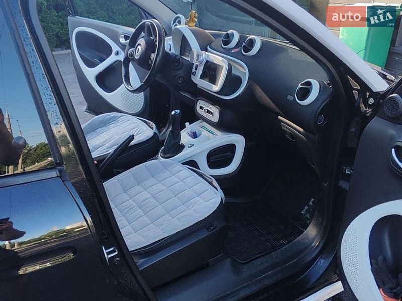 Хэтчбек Smart Forfour 2015 в Черкассах