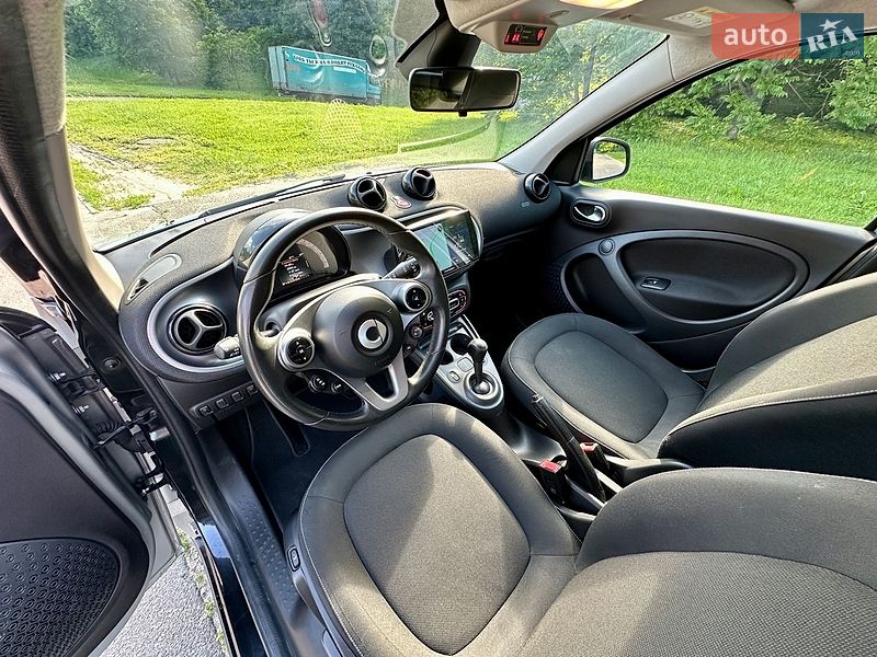Хетчбек Smart Forfour 2016 в Києві фото 15 Хетчбек Smart Forfour 2016 в Києві