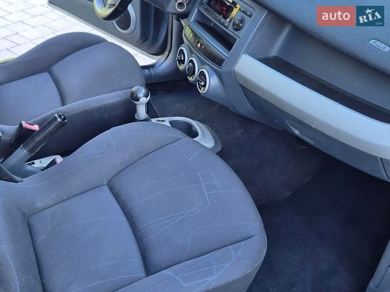 Хетчбек Smart Forfour 2004 в Львові фото 53 Хетчбек Smart Forfour 2004 в Львові