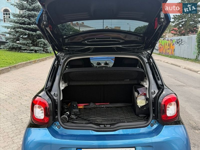 Хетчбек Smart Forfour 2020 в Луцьку фото 7 Хетчбек Smart Forfour 2020 в Луцьку